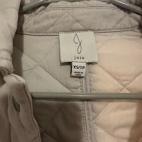 XS Joie oversized quilted jacket - Picture 4 of 6